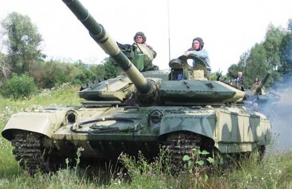Tận dụng hàng thừa từ Nga, Ukraine tạo gói nâng cấp tăng T-64B1M bán rẻ khắp nơi 