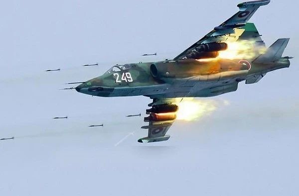 Sự thật cay đắng: Cường kích Su-25 đã đến lúc "về vườn"? 