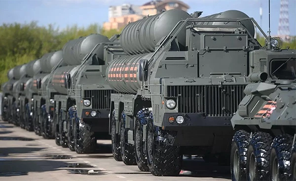 Nga coi chừng đánh mất bí mật của phòng không S-400 vào tay Mỹ 