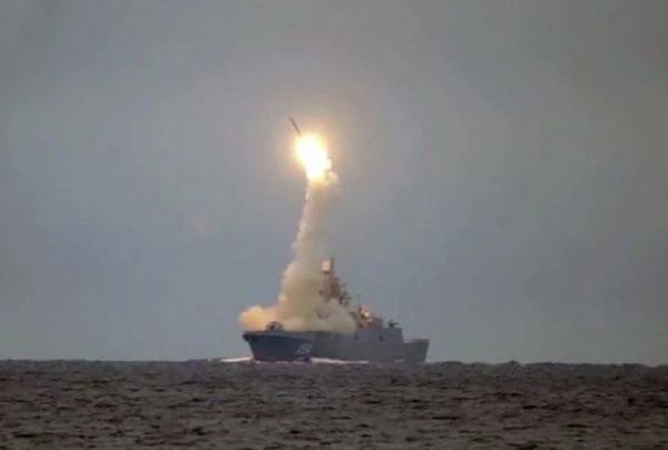 Vụ Nga thử tên lửa 3M22 Zircon khiến Ba Lan ngờ vực điều gì?