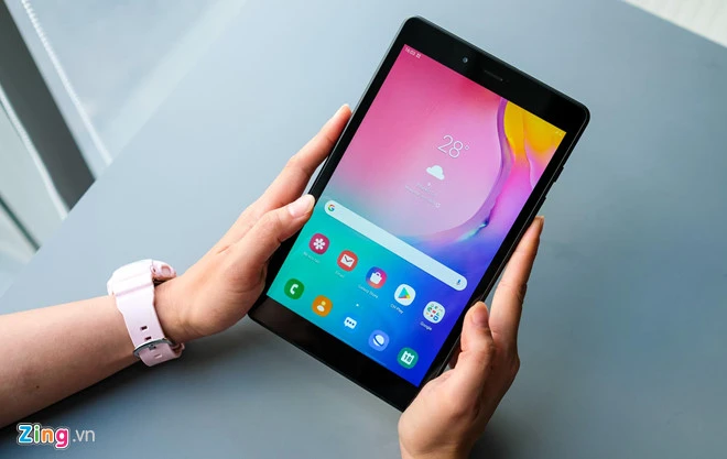 Chi tiết "điện thoại bảng" Galaxy Tab A 8.0 giá cực mềm