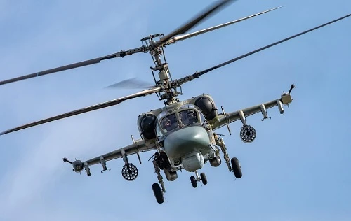 Trực thăng Ka-52 Alligator Nga đuổi đánh máy bay Mỹ trên bầu trời Syria?