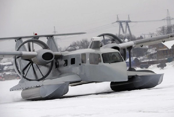 Choáng ngợp khả năng cất-hạ cánh trên băng tuyết của thủy phi cơ Burevestnik-24