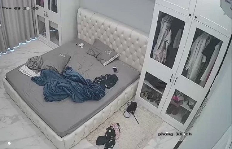 Lộ clip nhạy cảm từ camera trong nhà, phải làm sao?