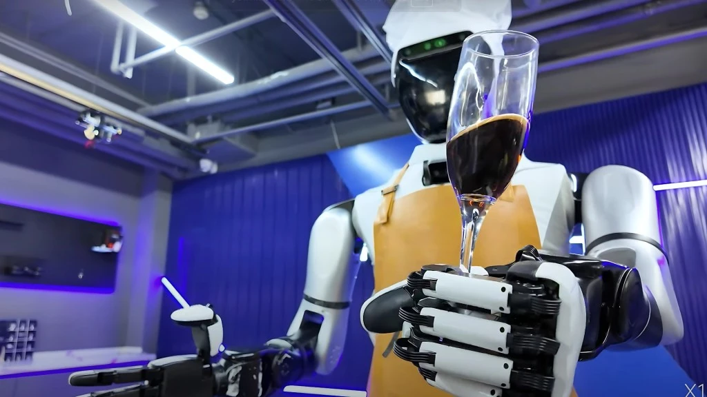 Robot Trung Quốc cụng ly, gắp bánh bao khiến thế giới choáng