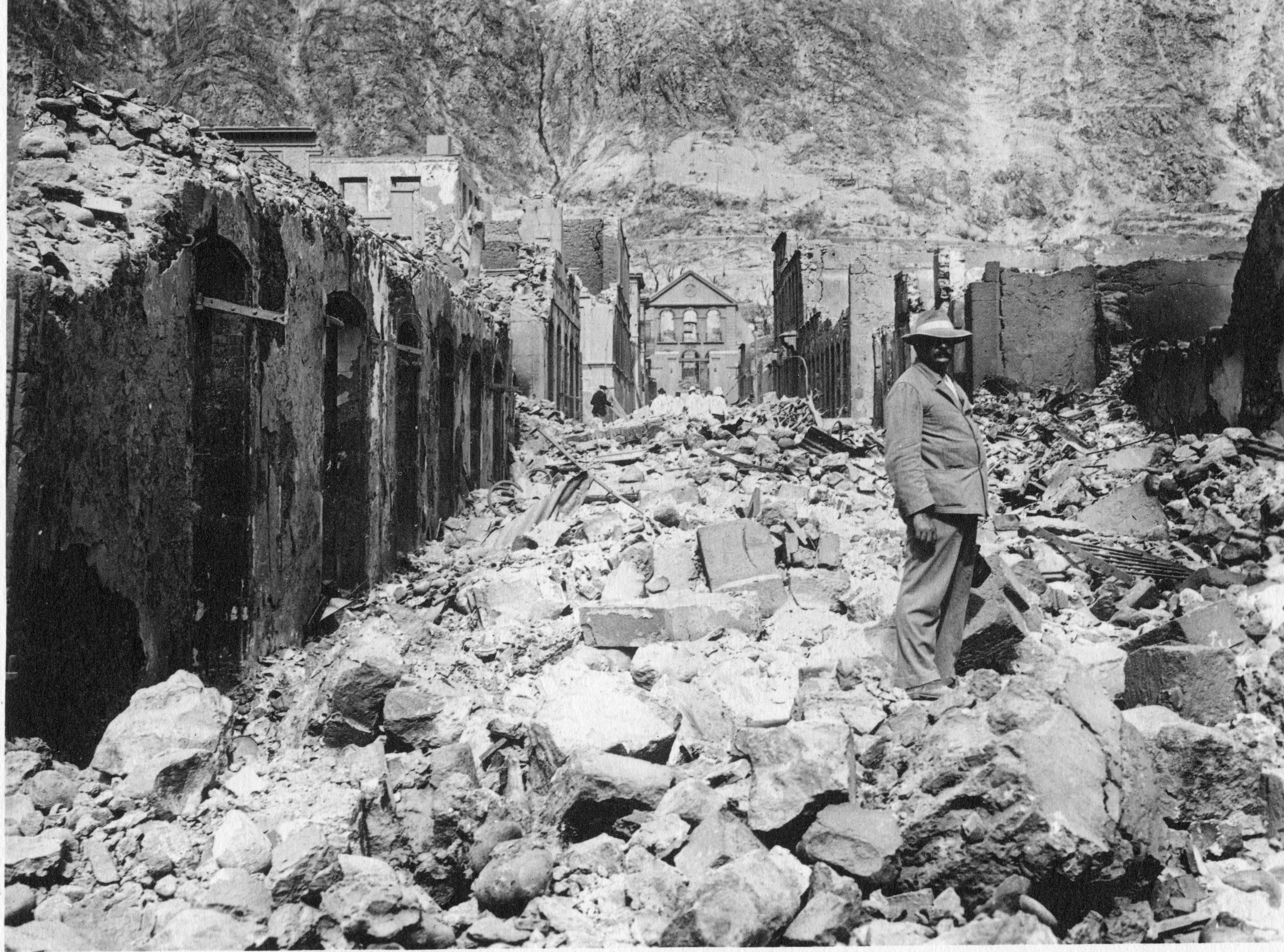 Thảm kịch kinh hoàng đoạt mạng gần 30.000 người sau 3 phút