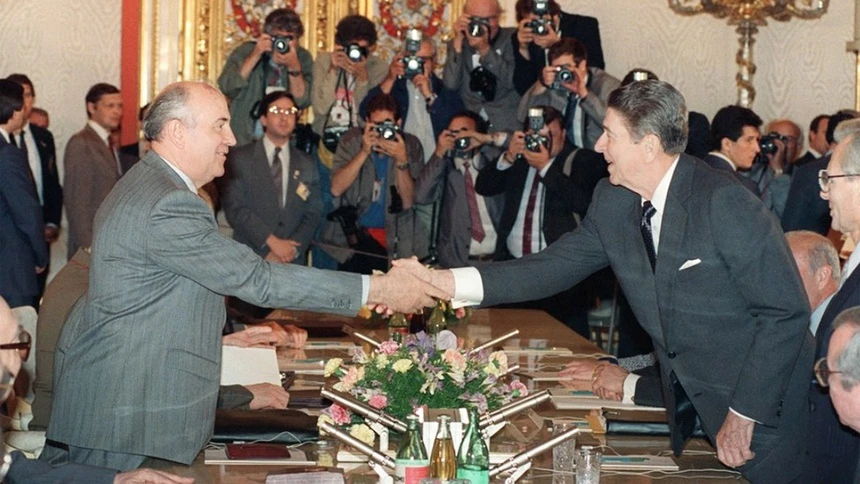 Chuyện ít biết về hội nghị thượng đỉnh Mỹ - Liên Xô năm 1985