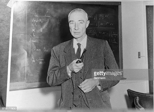 Nỗi ám ảnh của nhà khoa học sáng chế ra bom nguyên tử