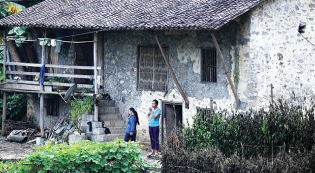 Kinh ngạc kiệt tác nhà sàn đá độc đáo nhất Việt Nam 