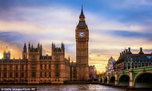 Bí mật ít người biết: Tháp Big Ben bị nghiêng giống tháp Pisa