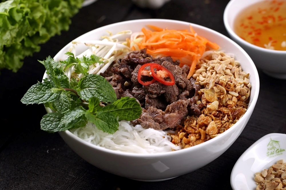 Top món ngon Việt Nam được báo Tây khen nức nở năm 2019