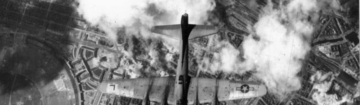 Mỹ tấn công “sào huyệt” của Hitler ở Berlin thế nào?