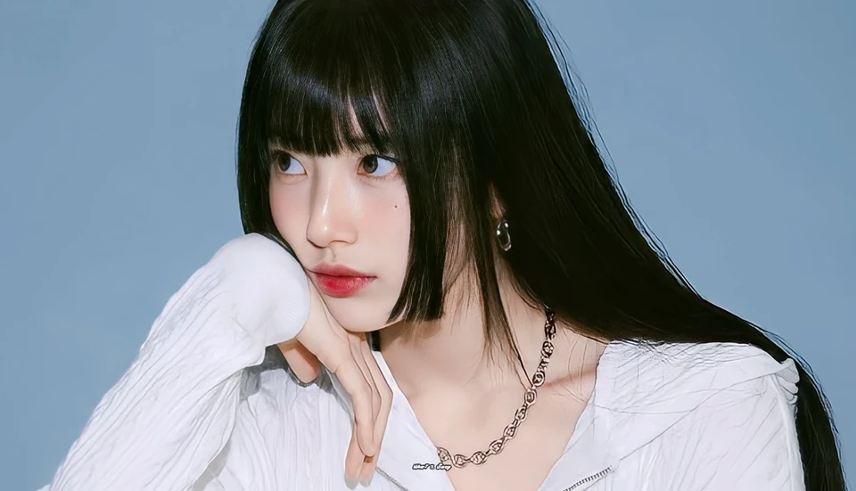 Sắc vóc nổi bật của "tình đầu quốc dân" Suzy