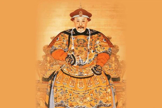 Vì sao hoàng đế Gia Khánh chặt sạch cây trong đại điện Tử Cấm Thành?