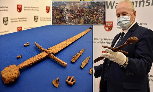 Bí mật thanh kiếm cổ hơn 600 tuổi tìm thấy ở Ba Lan