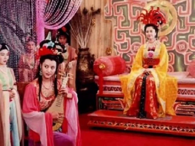 Vì sao Tỳ Bà Tinh không dám mạo phạm Quốc vương Nữ Nhi Quốc?