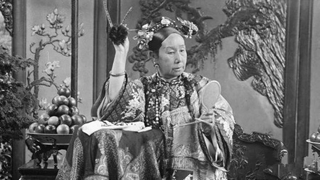 Người TQ thời phong kiến không chụp ảnh vì sợ... mất linh hồn