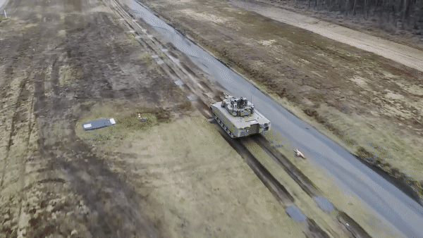 KF41 Lynx được thiết kế để tối ưu hóa khả năng sản xuất hàng loạt cũng như dễ dàng trong việc thay đổi giữa các biến thể với nhau.