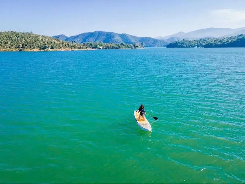 'Vịnh Hạ Long thu nhỏ' cách TP HCM 200km hút du khách mê thiên nhiên