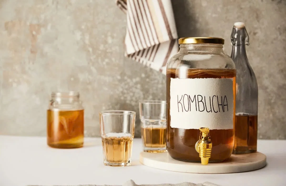Kombucha tốt cho gan nhưng 5 nhóm người này tuyệt đối tránh