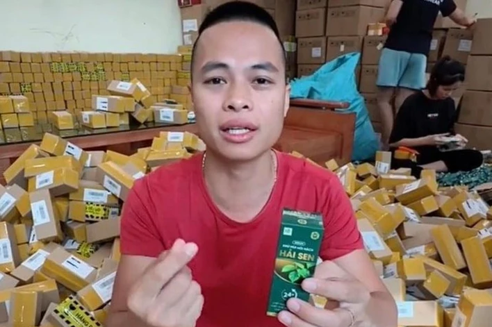 Chủ kênh TikTok "Gia đình Hải Sen" vừa bị bắt là ai?