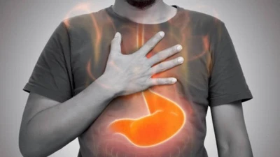 Mệt mỏi, ợ chua, đi khám phát hiện mắc cùng lúc 5 bệnh