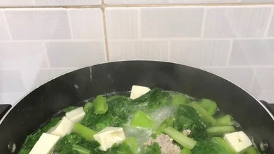 Món canh thanh mát giúp giảm axit uric, ngừa bệnh gout