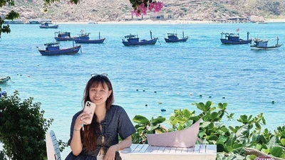 Làng chài đẹp như phim, ăn chơi tẹt ga chỉ với 700.000 đồng