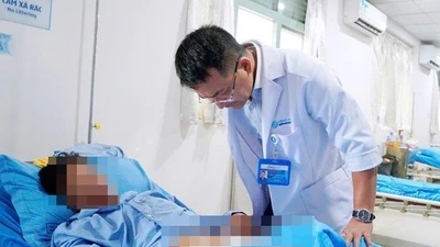 Người đàn ông mắc ung thư dương vật vì hẹp bao quy đầu