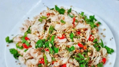 Về Quảng Bình thưởng thức cá nghéo bao tử hiếm lạ