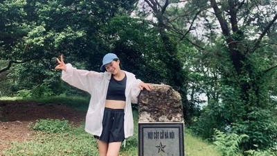 Trekking núi Hàm Lợn khám phá “nóc nhà Thủ đô”