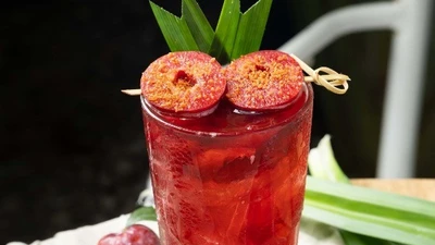 Tự làm trà mận muối ớt siêu hot, chuẩn vị giới trẻ mê