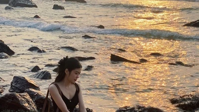 Bãi Đông đẹp như tranh, góc nào lên hình cũng xịn xò