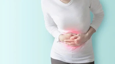 Tưởng ngộ độc thực phẩm, đi khám mắc ung thư trực tràng
