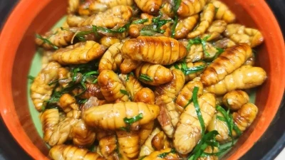 Gợi ý 7 cách chế biến món nhộng tằm khiến dân nhậu mê mẩn