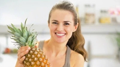 Lý do chị em nên ăn dứa trong những ngày “đèn đỏ”