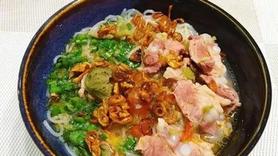 Cách chế biến bún sườn nấu sấu thanh mát, ăn là mê