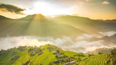 Tháng 8 vi vu đâu cho hợp ví tiền?