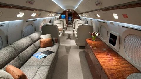 Ngắm chuyên cơ của các tỷ phú thế giới đến VN