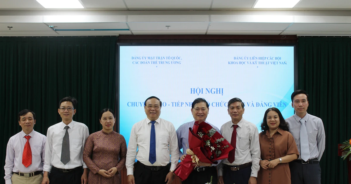 View - Hội nghị chuyển giao và tiếp nhận Chi bộ Hội Đông y Việt Nam | Báo Tri thức và Cuộc sống - TIN TỨC PHỔ BIẾN KIẾN THỨC 24H