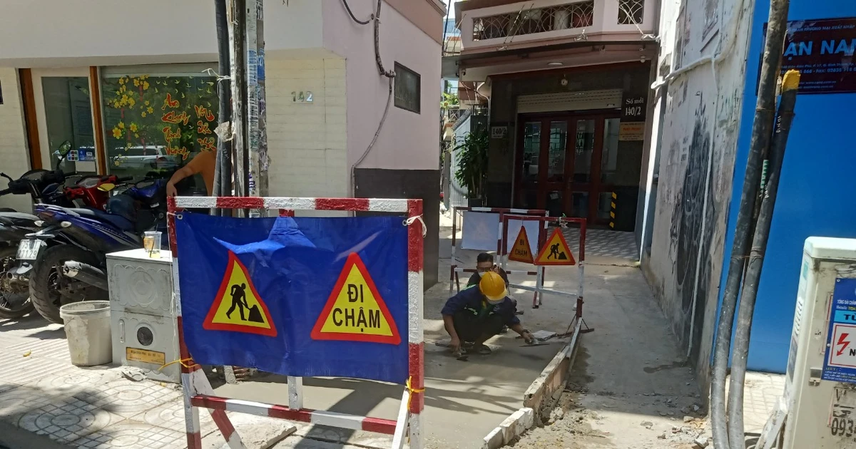 View - TP HCM: Thi công vỉa hè đường Điện Biên Phủ tiếp tục bị phản ánh | Báo Tri thức và Cuộc sống - TIN TỨC PHỔ BIẾN KIẾN THỨC 24H