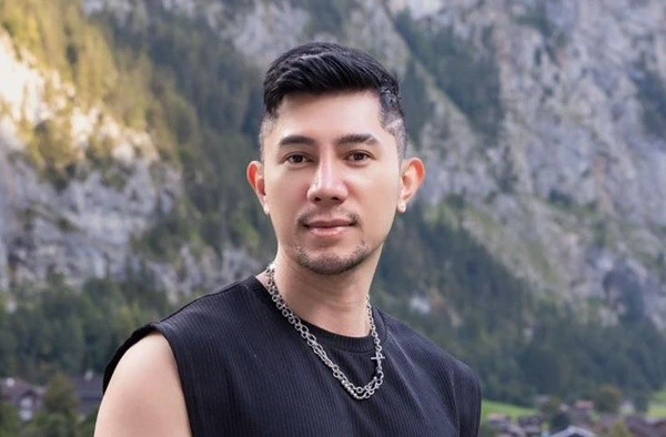 View - Nhạc sĩ Lương Bằng Quang ra sao trước khi bị triệu tập? | Báo Tri thức và Cuộc sống - TIN TỨC PHỔ BIẾN KIẾN THỨC 24H