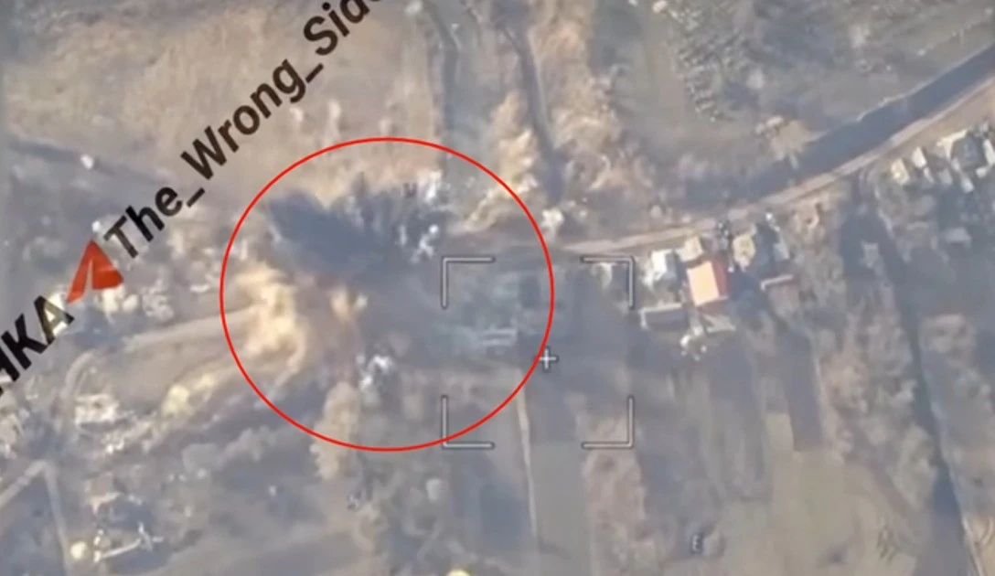 View - Không quân Nga dội bom lượn UMPK vào Nhà máy Izyum ở Kharkov | Báo Tri thức và Cuộc sống - TIN TỨC PHỔ BIẾN KIẾN THỨC 24H