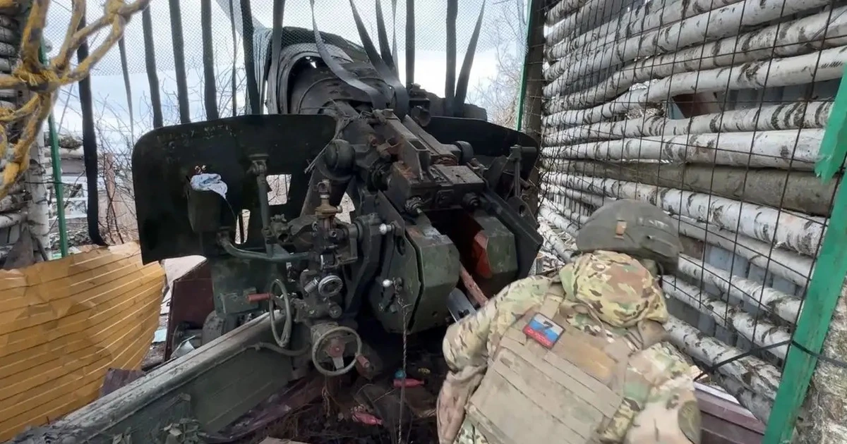 View - Quân đội Nga tăng tốc tiến về Konstantinovka, giao tranh diễn ra ác liệt | Báo Tri thức và Cuộc sống - TIN TỨC PHỔ BIẾN KIẾN THỨC 24H