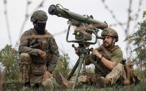 View - Cứu mặt trận Pokrovsk bằng mọi cách, Ukraine bỏ mặc phòng tuyến phía đông | Báo Tri thức và Cuộc sống - TIN TỨC PHỔ BIẾN KIẾN THỨC 24H