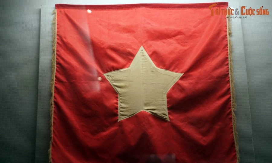 View - Loạt hiện vật quý gắn với cuộc Cách mạng Tháng 8 | Báo Tri thức và Cuộc sống - TIN TỨC PHỔ BIẾN KIẾN THỨC 24H