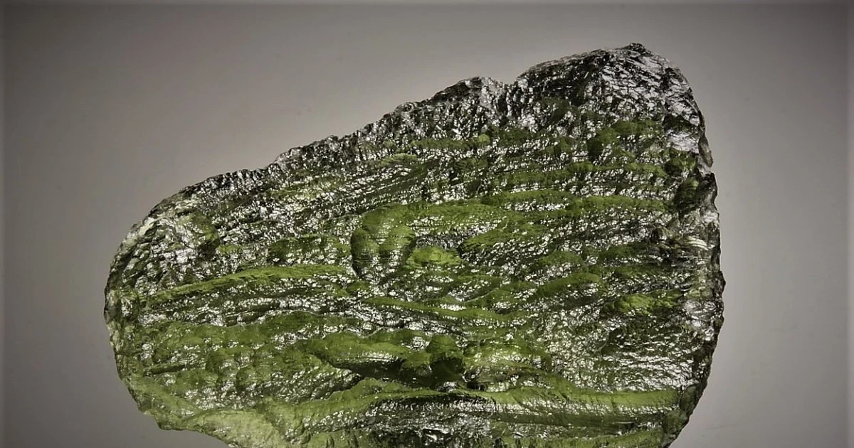 View - Khoáng vật lạ hình thành khi thiên thạch lao vào Trái Đất | Báo Tri thức và Cuộc sống - TIN TỨC PHỔ BIẾN KIẾN THỨC 24H