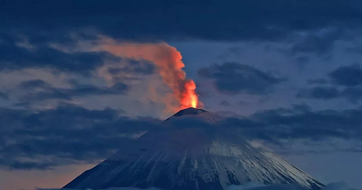 View - 7 núi lửa đồng loạt trỗi dậy sau động đất khiến Nga rung chuyển | Báo Tri thức và Cuộc sống - TIN TỨC PHỔ BIẾN KIẾN THỨC 24H