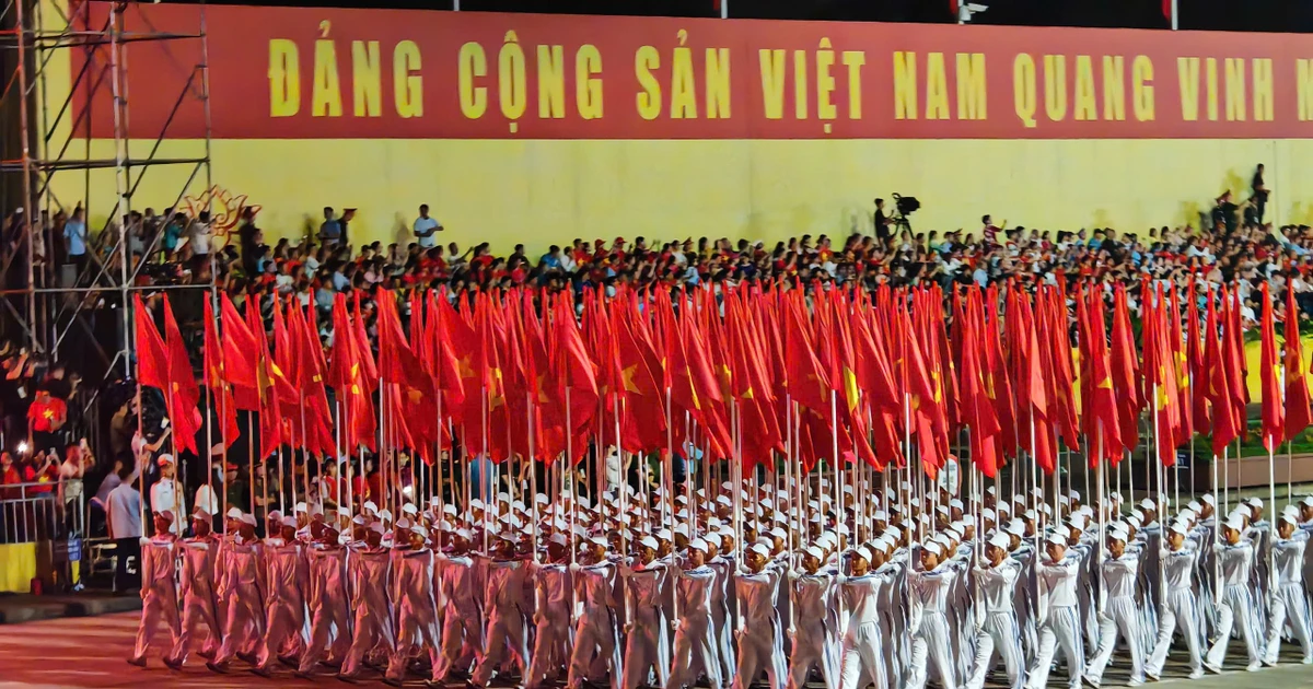 View - Hùng tráng buổi sơ duyệt diễu binh, diễu hành ở Quảng trường Ba Đình | Báo Tri thức và Cuộc sống - TIN TỨC PHỔ BIẾN KIẾN THỨC 24H