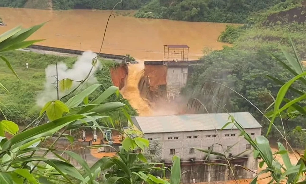 Vỡ đập thủy điện Bắc Khê ở Lạng Sơn